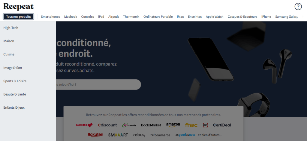 Copie d'écran du site Reepeat avec les différentes catégories de produits. En fond d'écran le site et le moteur de recherche avec des appareils électroniques sur fond bleu